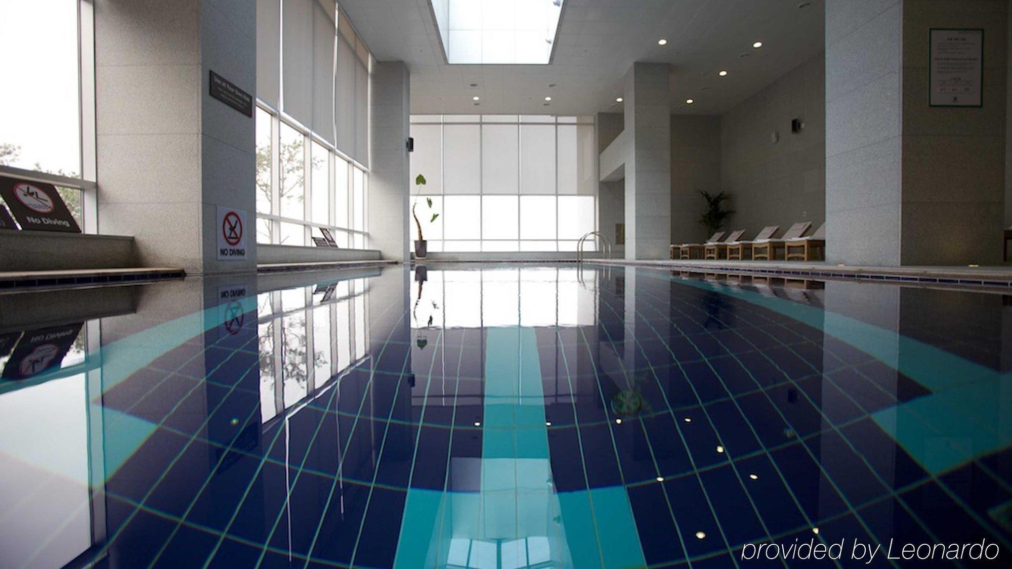 Ramada Plaza By Wyndham Gwangju Hotel Gwangju Metropolitan City Exterior photo